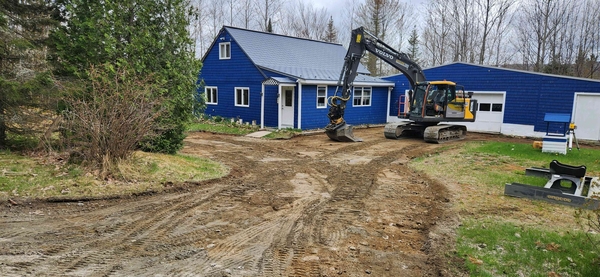 Excavation, Grade On